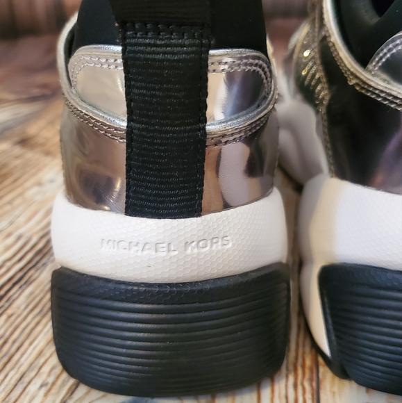 Michael Kors Keeley Scuba Mesh Nubuck Trainer - Picture 6 of 11